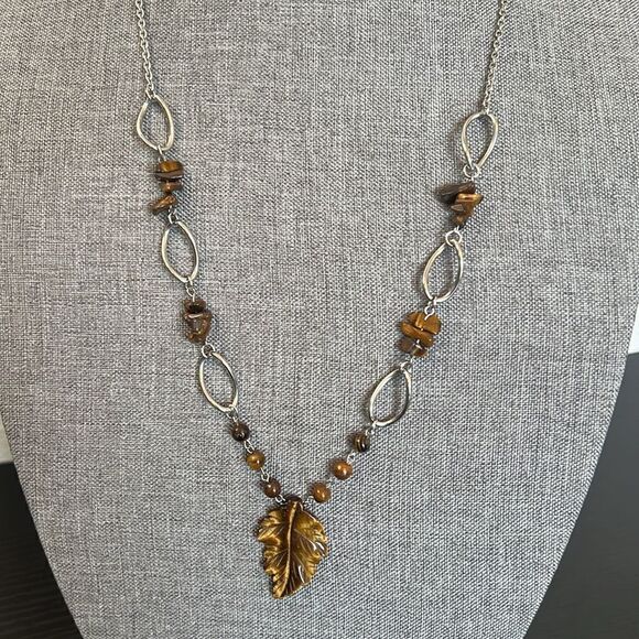 Natural Tiger's Eye and Stainless Steel Long Necklace - Picture 2 of 3